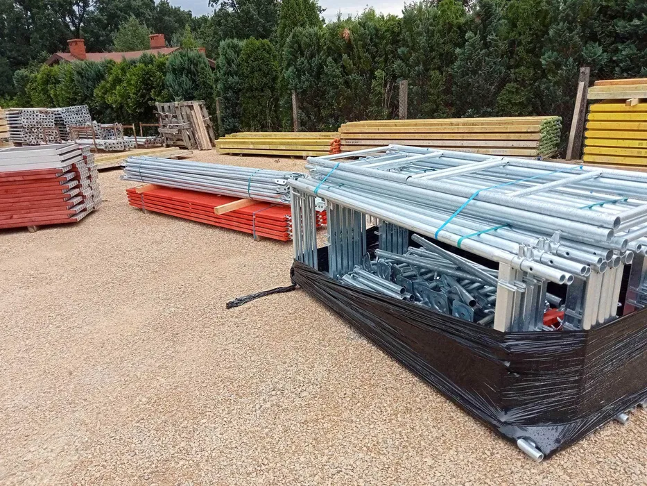 Wynajem Rusztowań Elewacyjnych !!!