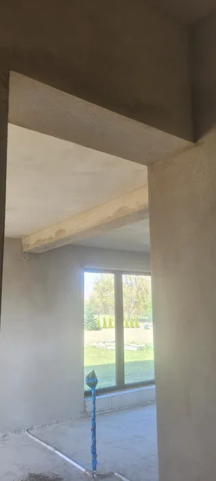 Tynki wapienno-cementowe nakładane ręcznie - zdrowo i solidnie.