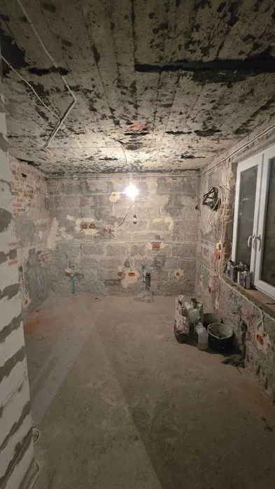 Zlecę wykonanie tynków cementowo wapiennych ok 300m2