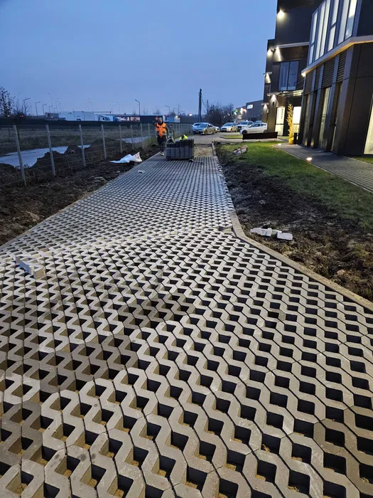 Układanie kostki brukowej powierzchnie przemysłowe place drogi chodnik