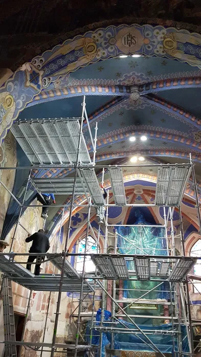 Wynajem rusztowań, rusztowania elewacyjne, rusztowania przejezdne