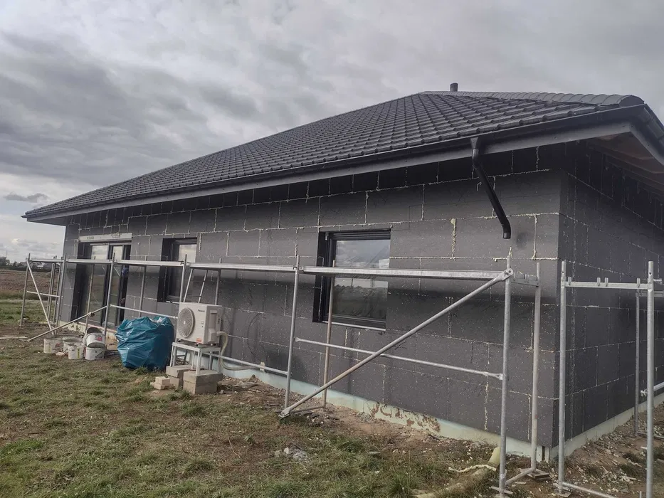Usługi dekarskie - Usługi ciesielskie -Dachy