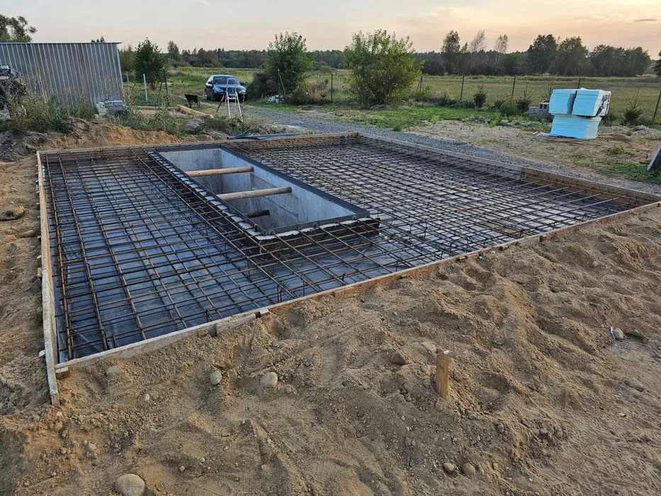Płyta fundamentowe fundamenty punktowe pod domy domki garaze