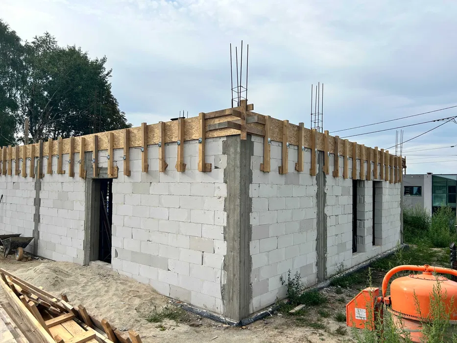 Żelbet: fundamenty, stropy monolityczne, SSO/SSZ