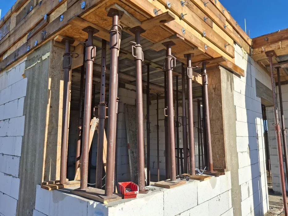 Stempel budowlany -wynajem 30 gr/doba