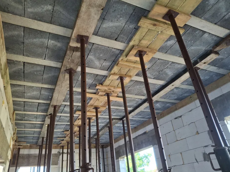 Stempel budowlany -wynajem 30 gr/doba