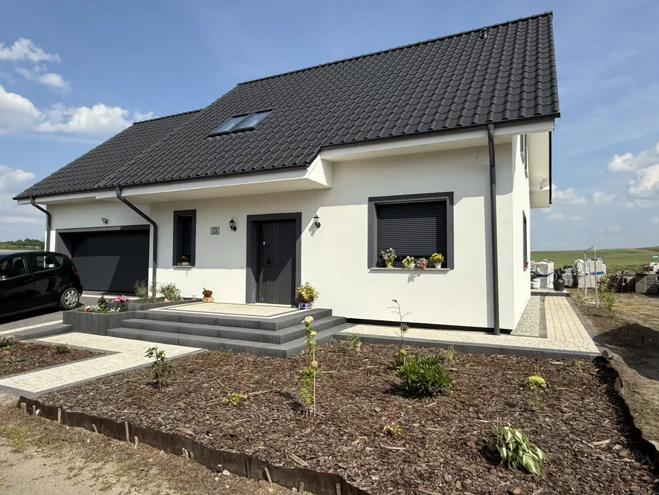 Usługi budowalne/ Wykończenia wnętrz/ Remonty