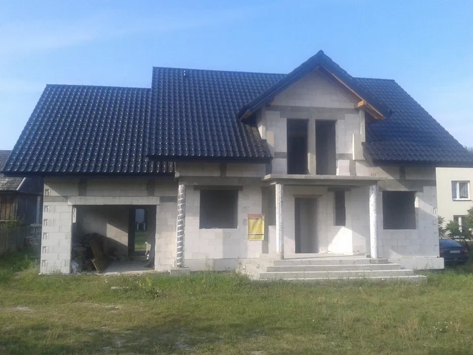 Budowa domów, prace murarskie, ciesielskie