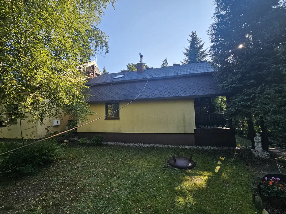 Malowanie dachow Papa termozgrzewalna montaz Dekarz Przecieki