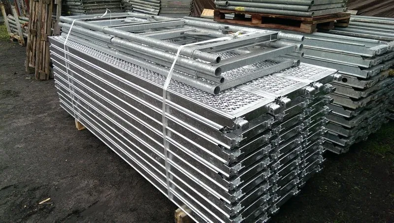 Wynajem, montaż rusztowań Plettac Baumann dzierżawa rusztowani