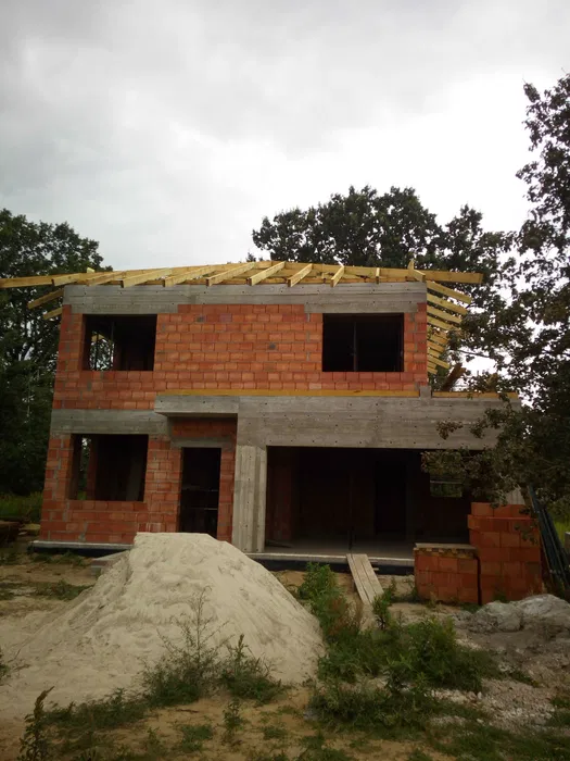 Budowa domów ,pokrycia dachowe,izolacje balkonów i tarasów