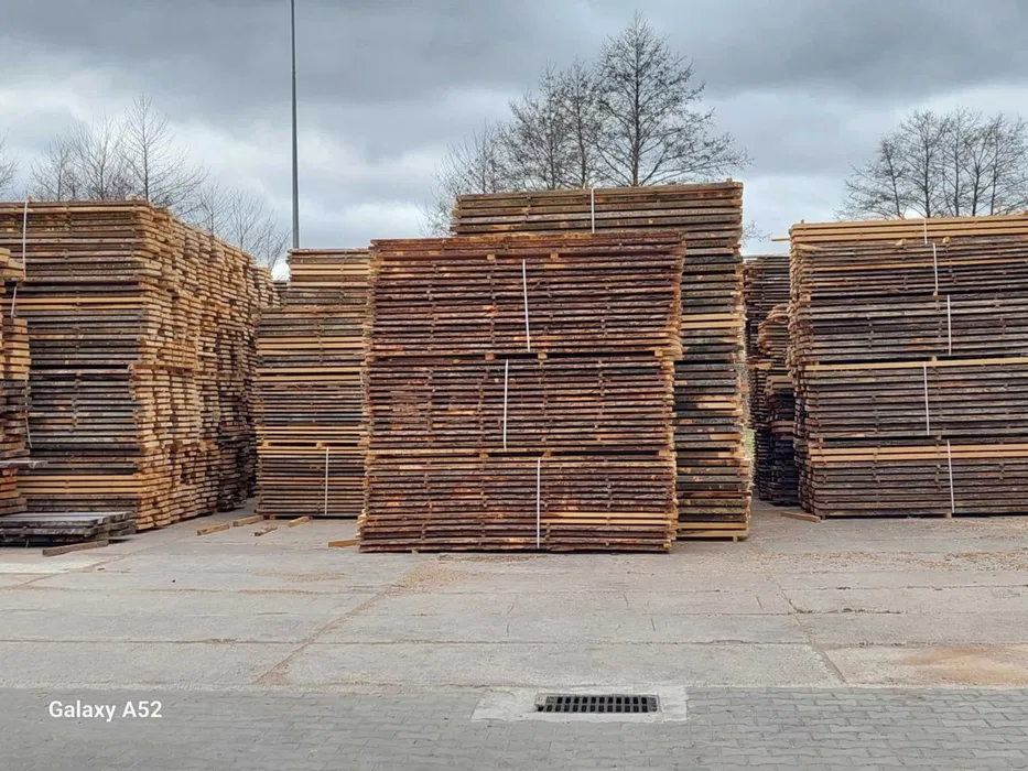 Domy szkieletowe ściany drewniane konstrukcje drewniane
