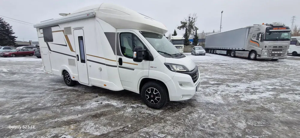 Rusztowanie elewacyjne fasadowe modułowe wynajem montaż tanio