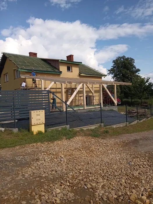 Usługi dekarskie, piana pur, zwyżka