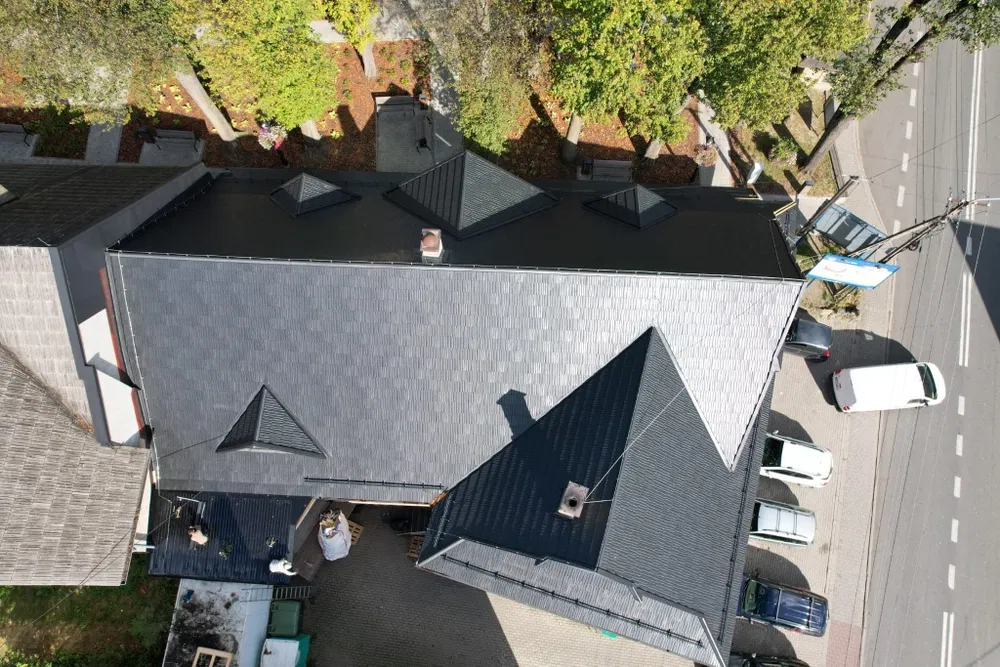 Dachy pokrycia dachowe więźby wymiana dachów po kunach kuny