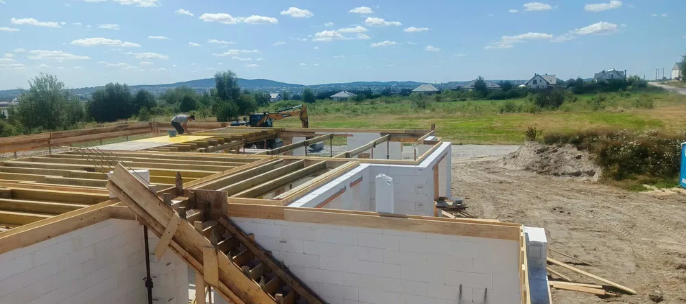 Wynajem wypożyczalnia szalunków stropowych, szalunki stropowe, stemple