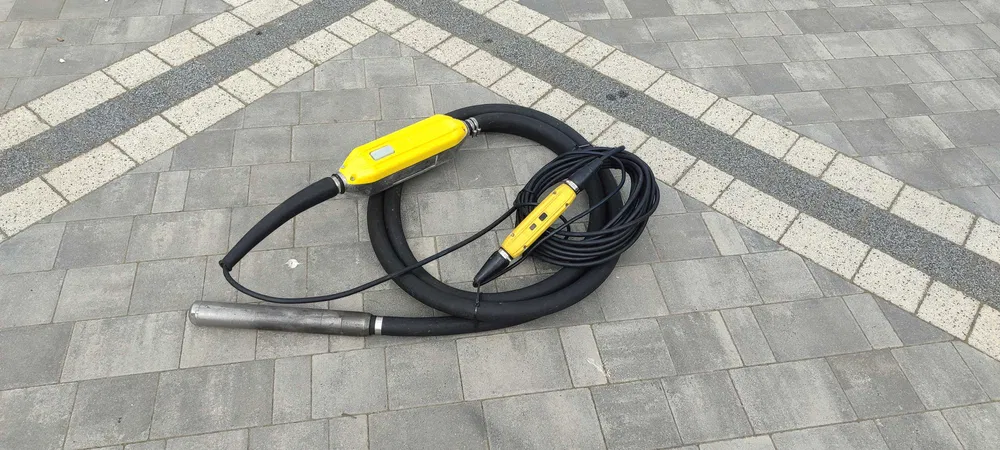 WYNAJEM Szalunki stropowe, stemple, buława, zacieraczka do betonu