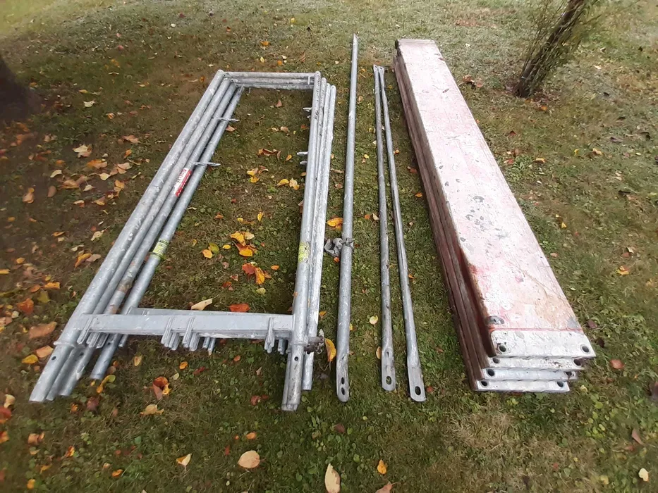 Wynajem rusztowań elewacyjnych,montaż,transport