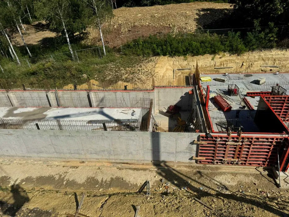 usługi budowlane budowa domów płyta fundamentowa usługi murarskie dom