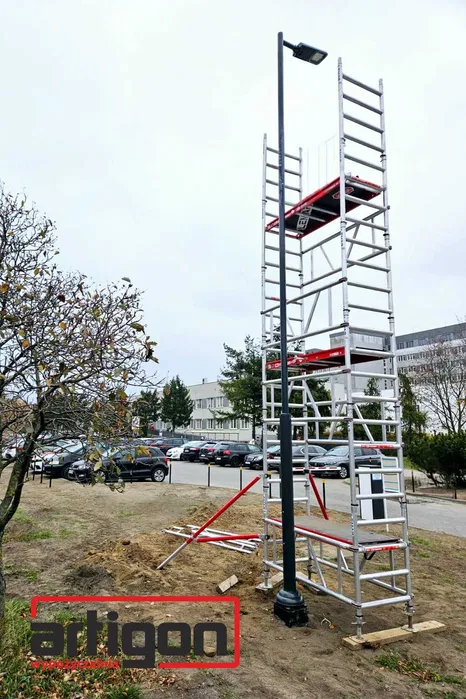 Rusztowanie wynajem rusztowań szalunków stemple doki Trąbki Warcz