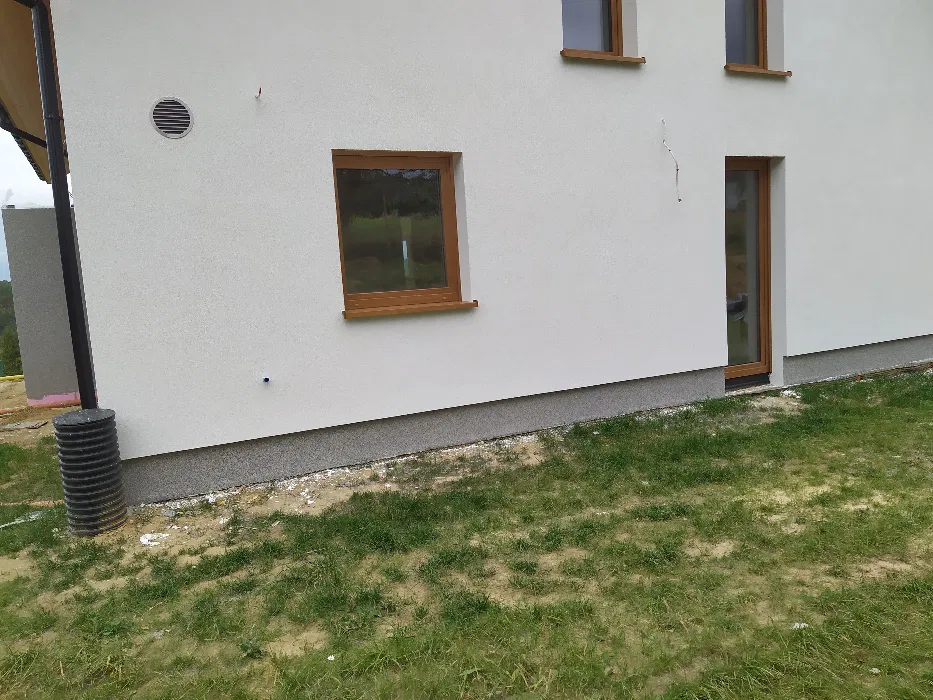 Elewacje ,docieplanie budynków .Małopolska
