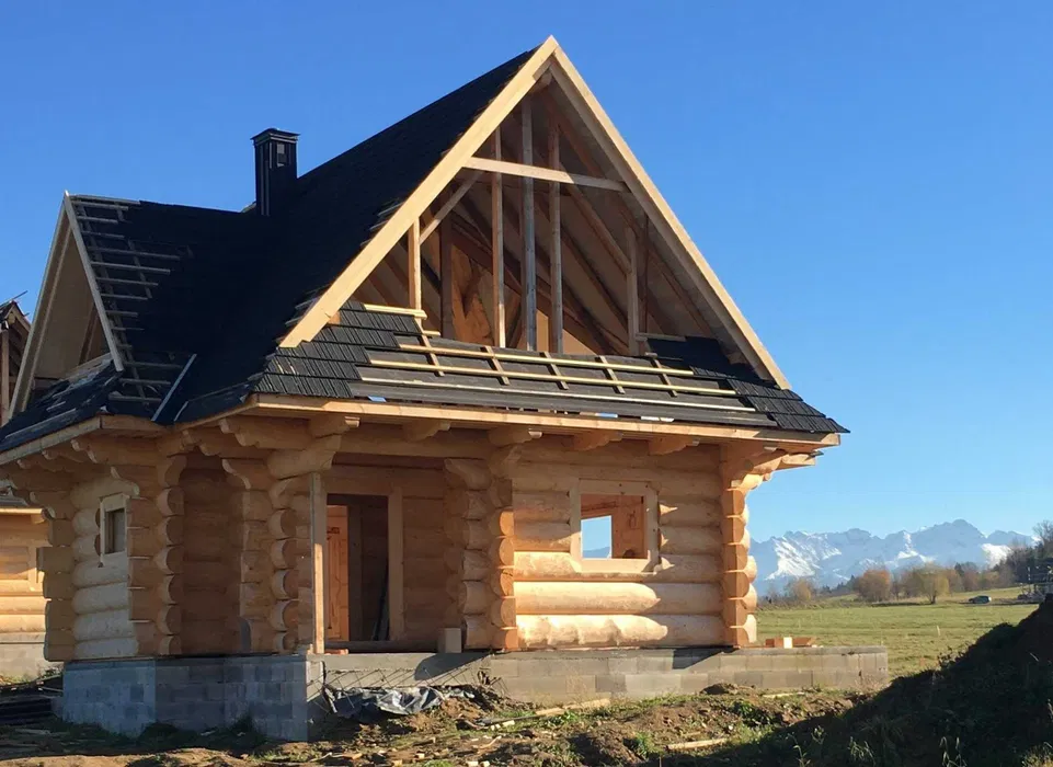 Domy z pół bala. Projektowanie i wykonanie. Cała Polska.