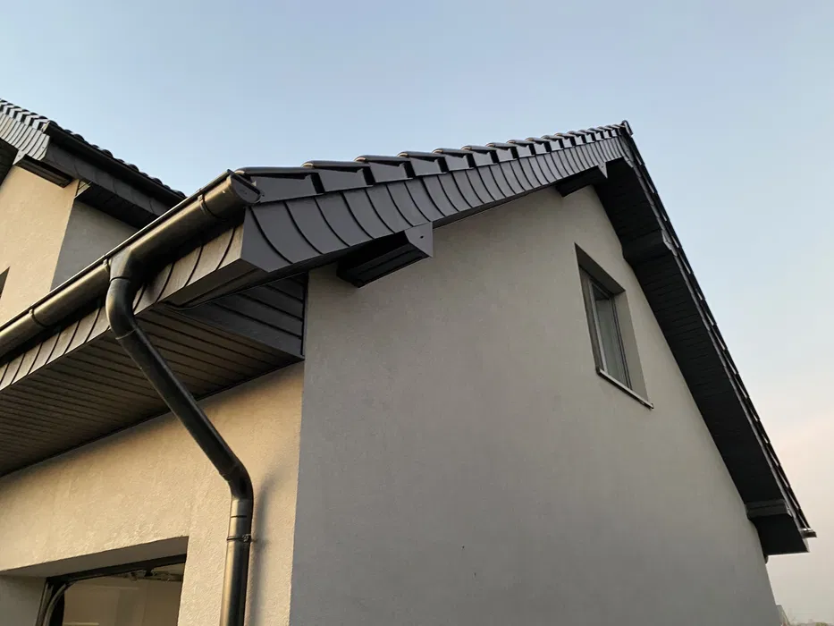 Podbitka dachowa drewniana / pvc
