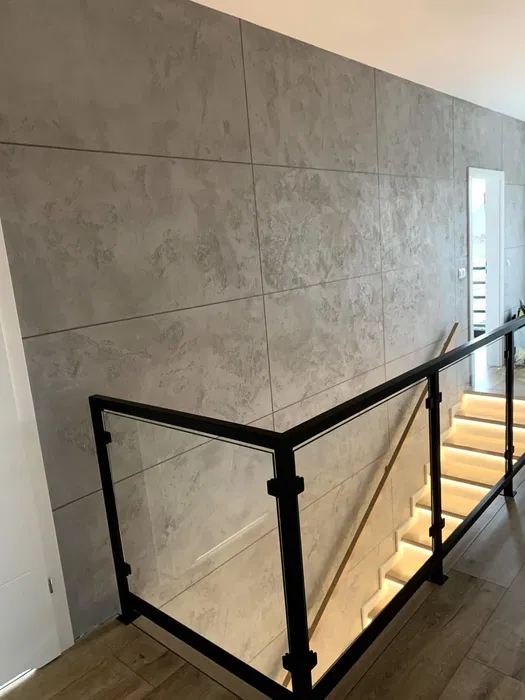 Beton architektoniczny tynki dekoracyjne elewacja mikrocement stiuk