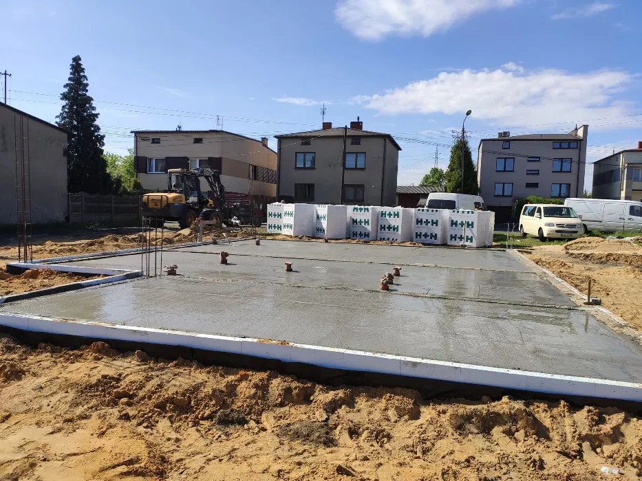 Budowa domów hal biurowce,roboty murarskie silikat,ceramika amerblock