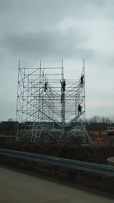 Rusztowanie Layher wynajem -modułowe, elewacyjne, stemple,szalunki