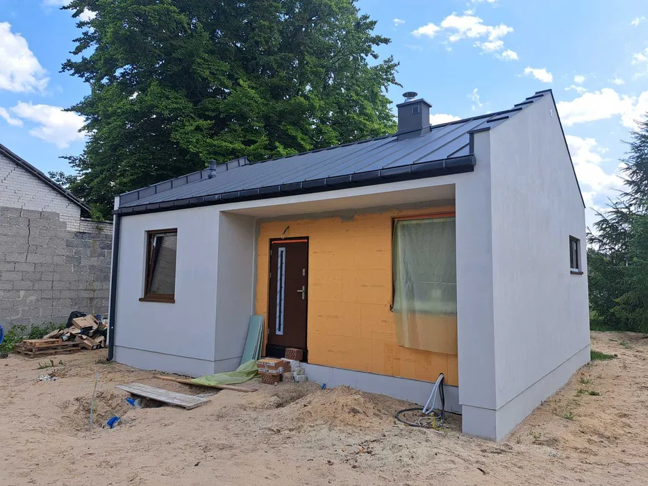 Prefabrykowane domy drewniane szkieletowe modułowe budowa w 2 miesiące