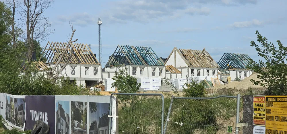 Usługi Ciesielsko Dekarskie Dekarz Blacharz Cieśla Zgrzewanie Papy