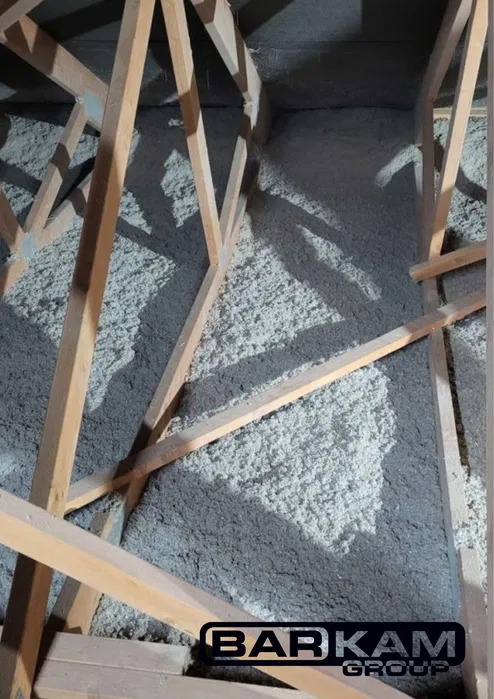 Celuloza, ocieplanie celulozą, wełna celulozowa