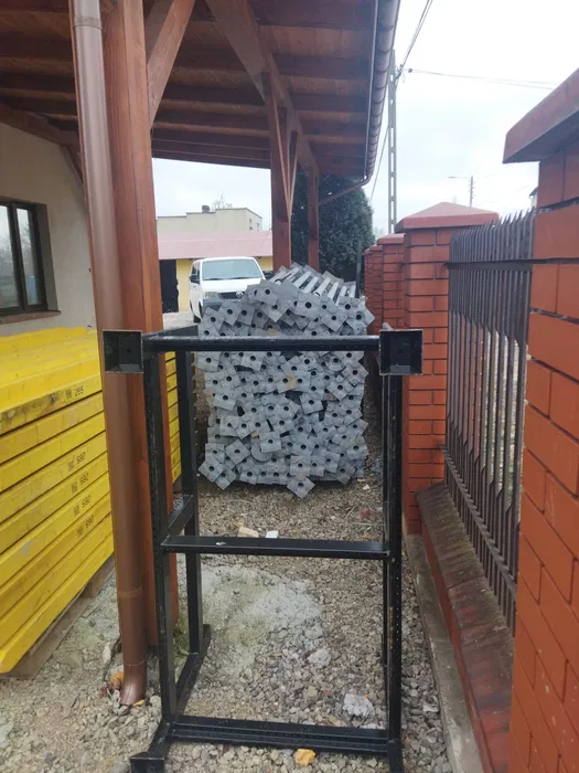 Wypożyczalnia Szalunków Stropowych Dźwigary Stemple