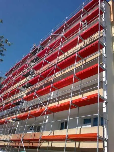 Szalunki rusztowanie młot wyburzeniowy odkurzacz niwelator laserowy