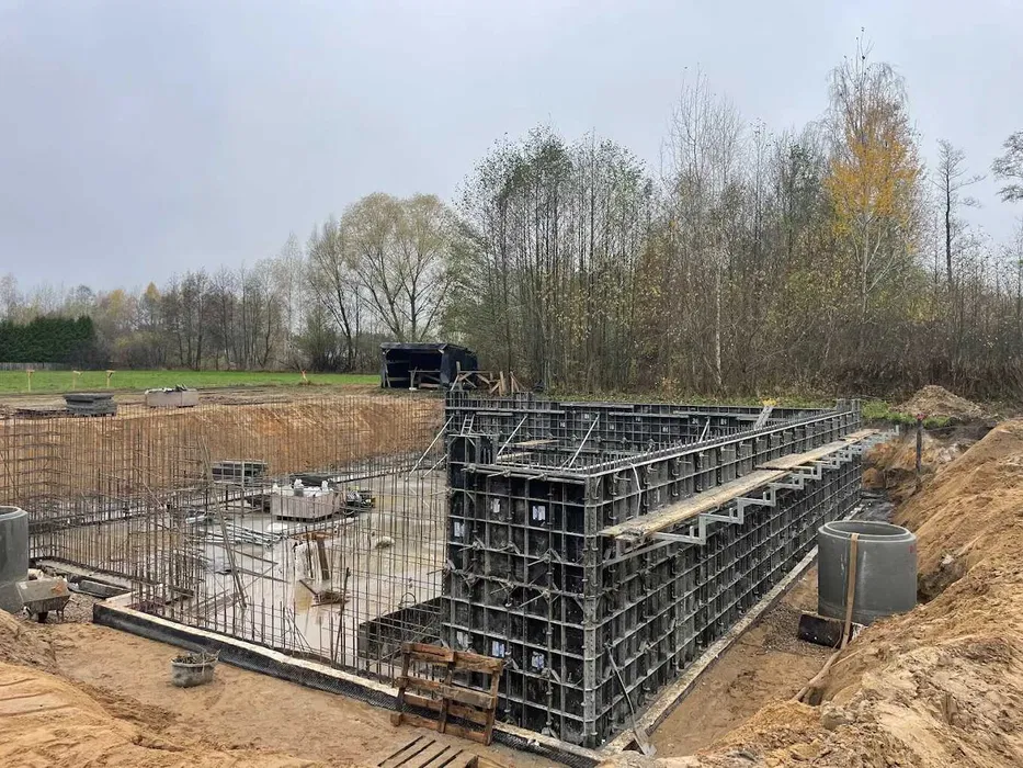 Wynajem szalunków. Szalunki stropowe, ścienne, słupowe, fundamentowe