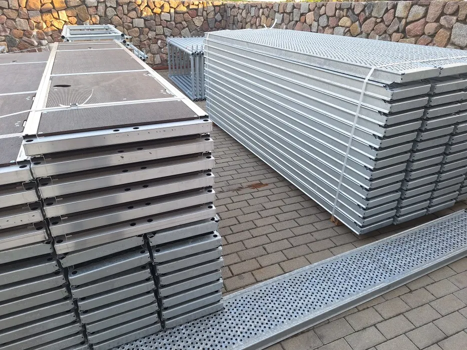 Wynajem Rusztowanie elewacyjne Plettac aluminiowe lekkie budowa remont