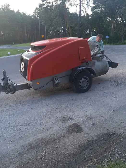 Tynki i posadzki maszynowe ocieplenia pianą pur i celulozą frezowanie