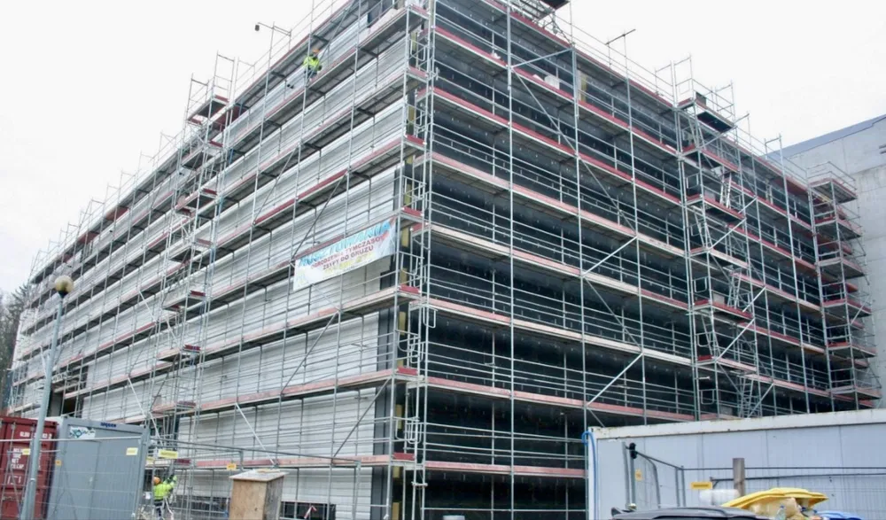 Wynajem Rusztowania elewacyjne Najlepsza cena