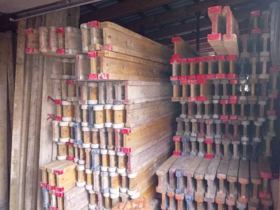 Podpory Sztyca WYNAJEM wynajm stropowa stemple budowlane DOKA strop