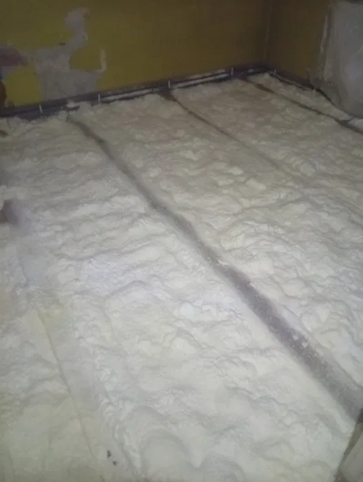Izolacje Natryskowe Piana Pur od 30 zl netto, poddasza, piwnice, funda