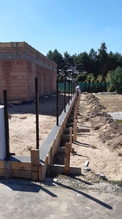 Budowa domów, usługi budowlane DBS