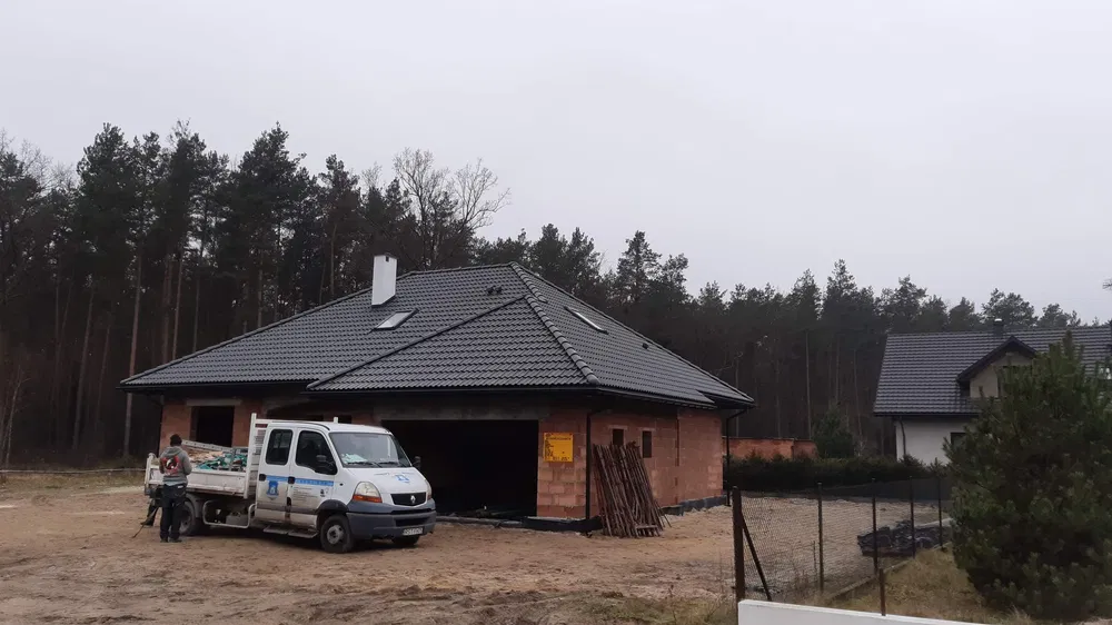 Budowa domów, usługi budowlane DBS