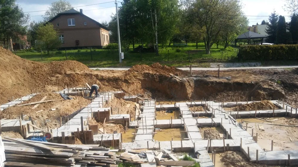 Usługi murarskie Budowa domów Remonty