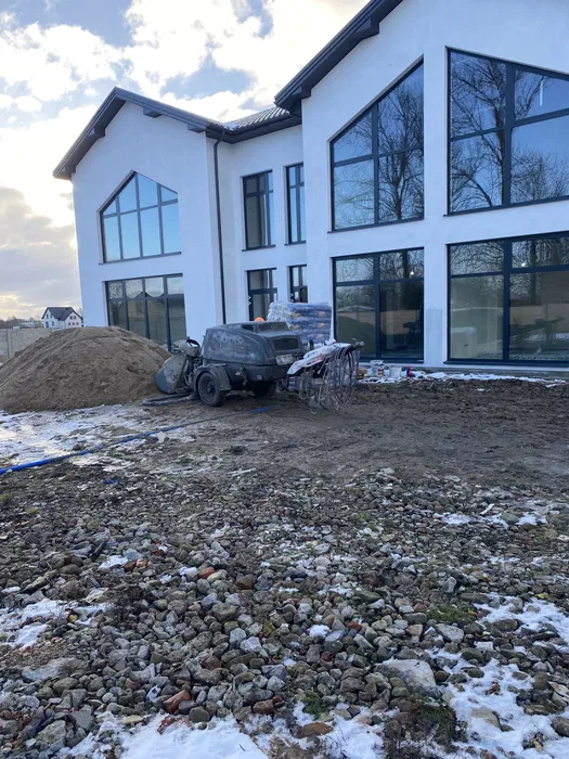 Posadzki wylewki maszynowe Mixokret styrobeton