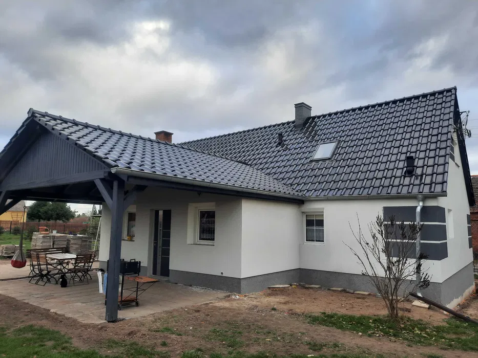 DACHY Dekarstwo - Ciesielstwo BUDOWA , wymiana pokryć.