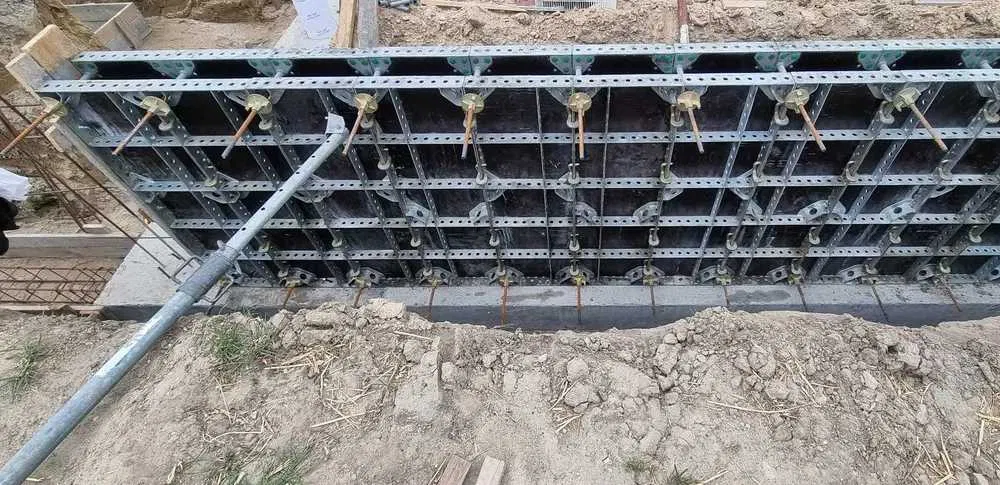 Wynajem Dzierżawa Szalunki Stropowe i Ścienne Deskowanie