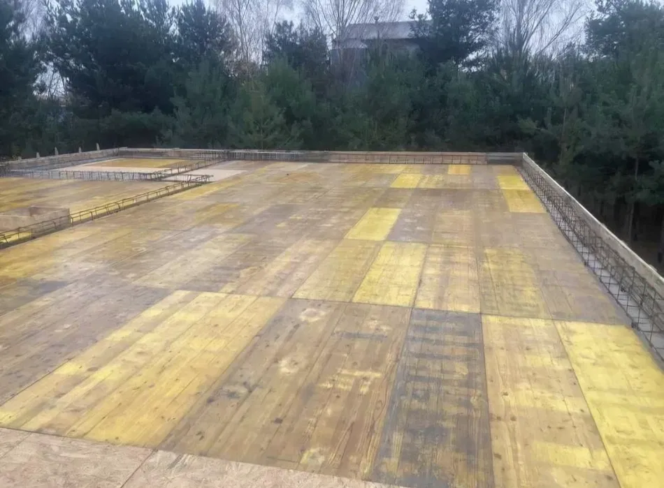 Wynajem szalunków stropowych