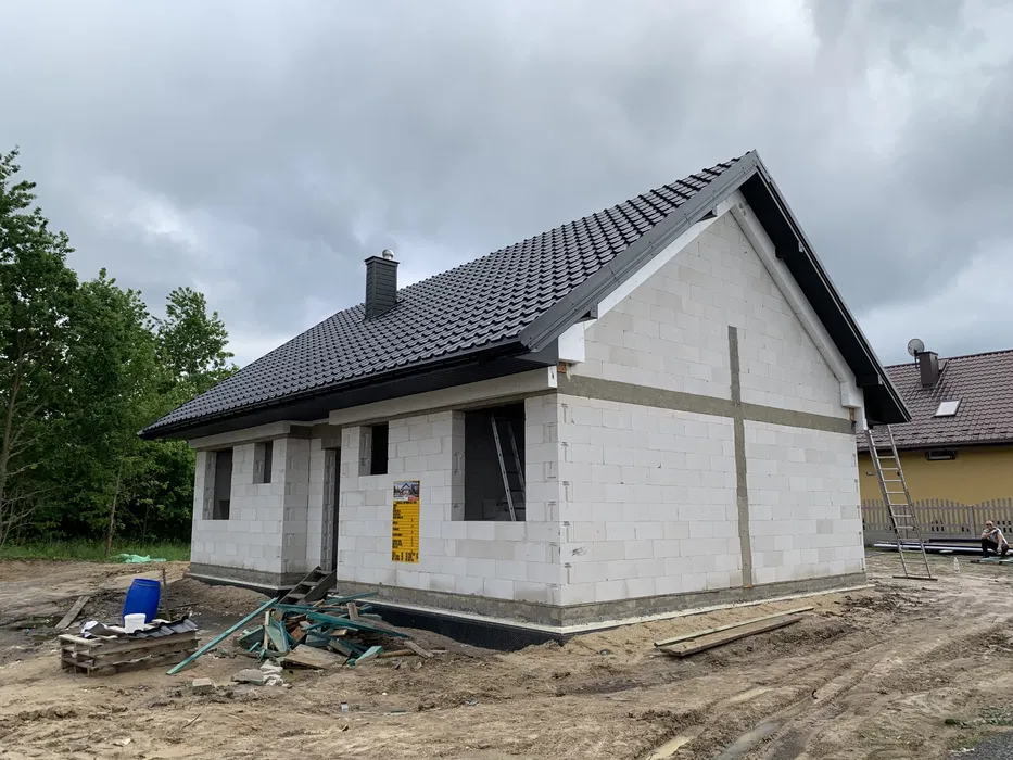 Dachy Przebudowy Budowa Domów Pokrycia Dachowe Blachodachówka Trapez