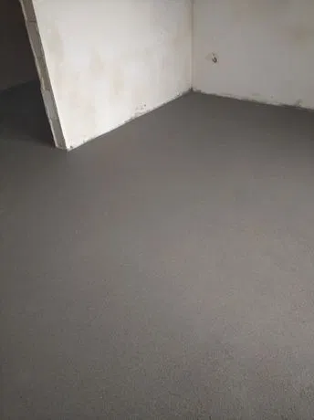 Posadzki mixokretem tynki gipsowe ocieplenia pianą wdmuchiwanie celulo